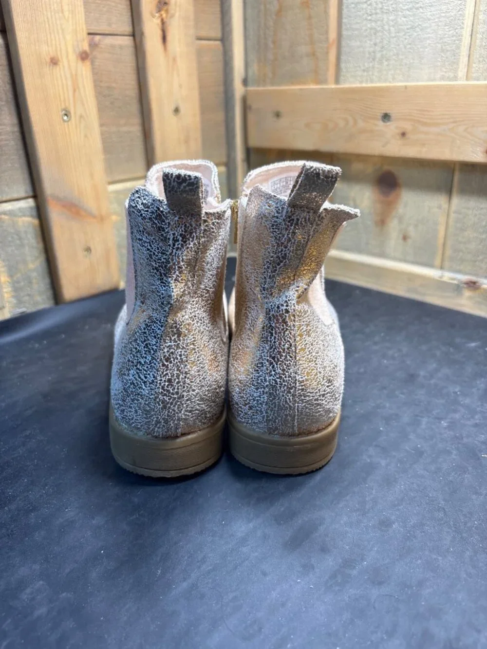 TOMS Youth Girls 10020134 Metallic Chelsea Boots Size US 4 UK 3 EU 36 Booties
